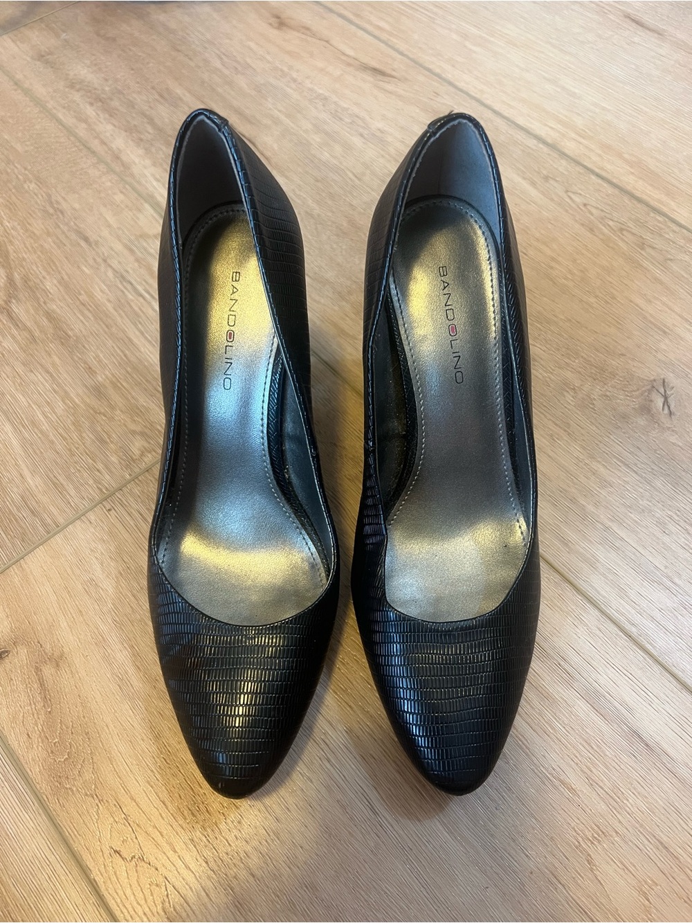 Bandolino Black Textured Pointed-Toe Pumps